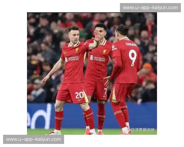 开云体育中场对比 开云体育中场对比