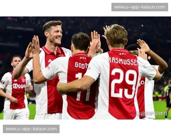 伤病埃因霍温：从困境到涅槃的逆袭之路